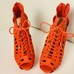 CHARLOTTE RUSSE CORAL SUEDE LACE-UP PLATFORM 6”STILETTO HEEL ANKLE BOOT WOMEN 10